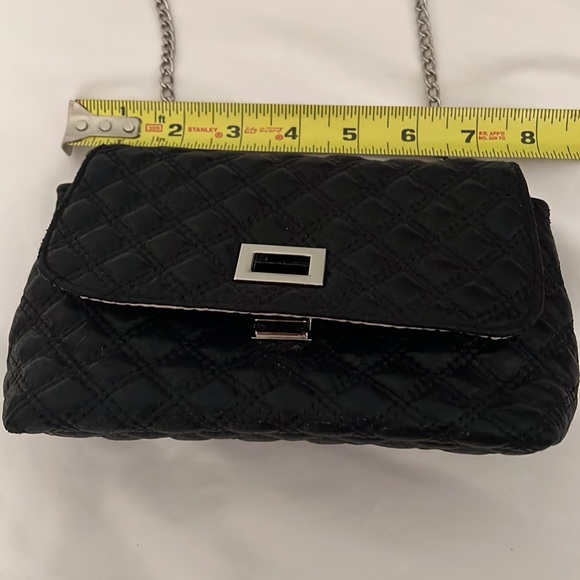 Small, black, sparkly handbag - Picture 1 of 5